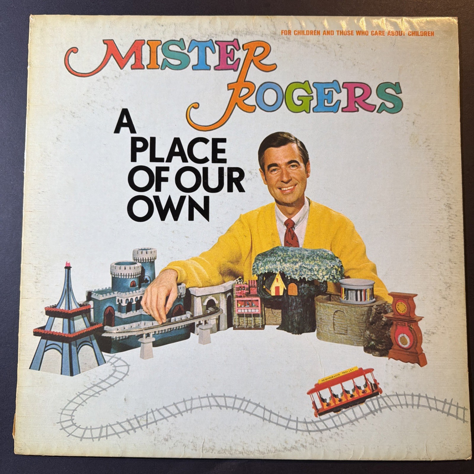 Mr. Rogers – A Place Of Our Own. 1970. 33 Rpm. 77005. Fred Rogers. Microgroove ￼