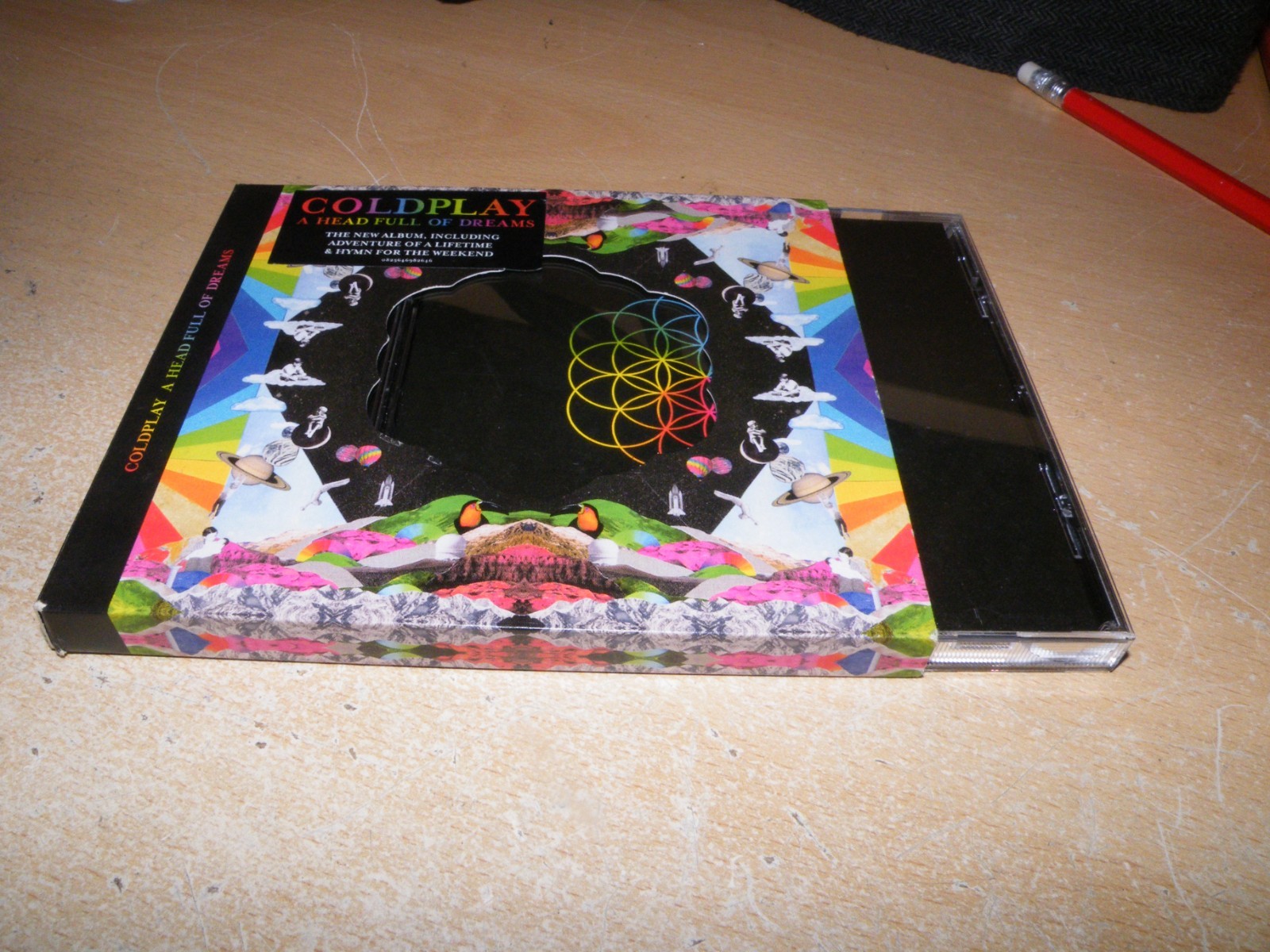 CD Coldplay - A Head Full Of Dreams - With Card Art Sleeve
