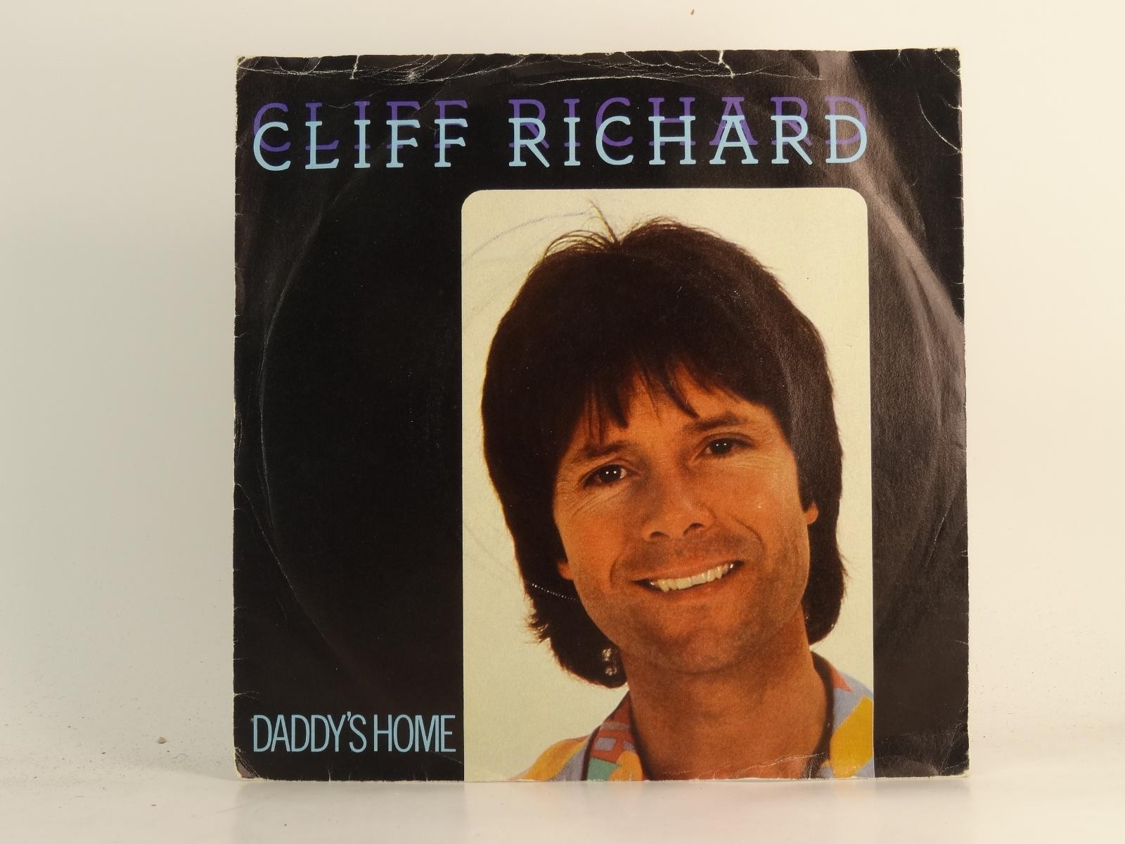 CLIFF RICHARD DADDY'S HOME (76) 2 Track 7" Single plus Picture Sleeve EMI