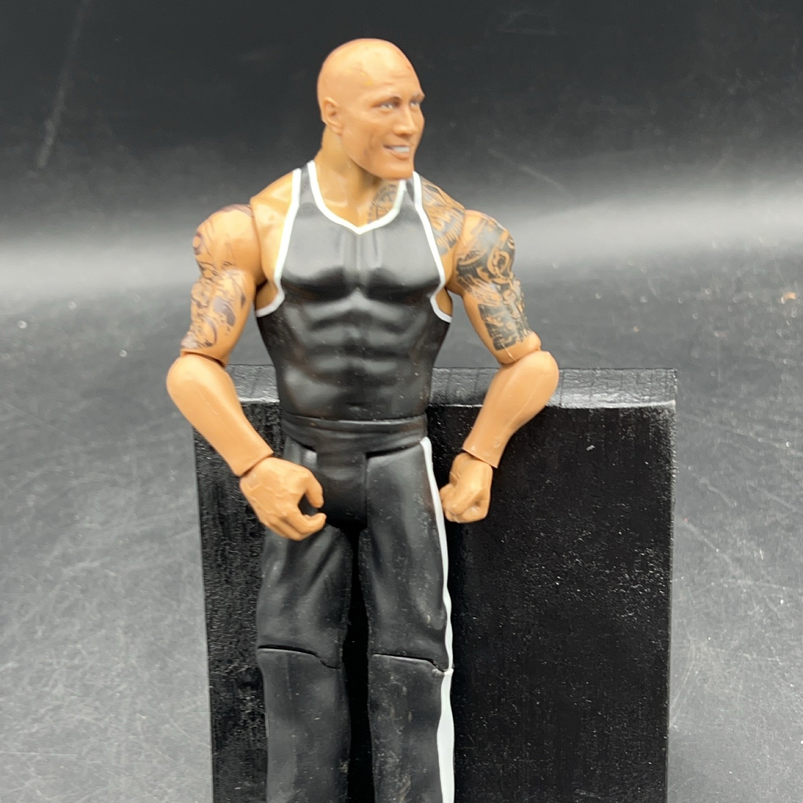Mattel WWE The Rock Action Figure 2017 Dwayne Johnson Wrestling