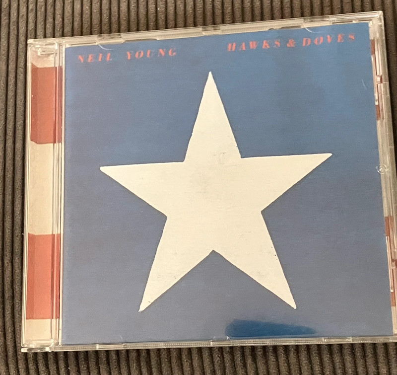 Neil Young - Hawks & Doves CD (1980)