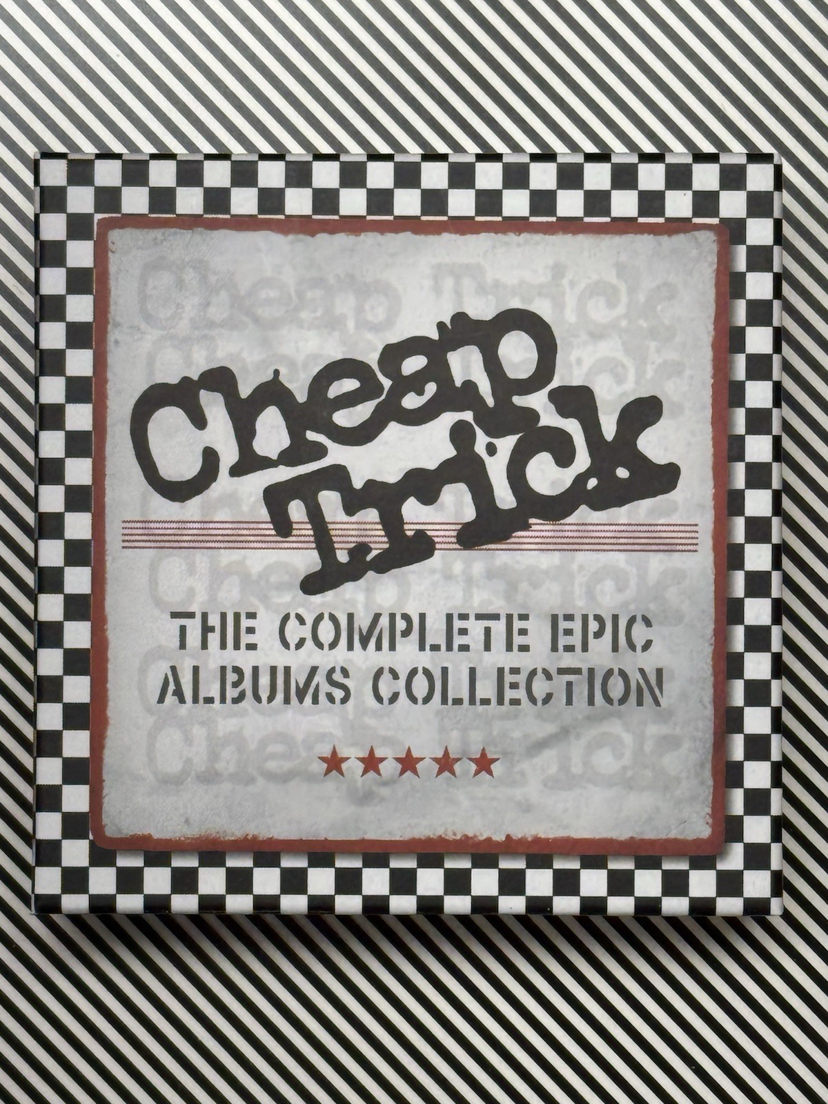 CHEAP TRICK THE COMPLETE EPIC ALBUMS COLLECTION (1977-1990) {14-CD BOX SET}