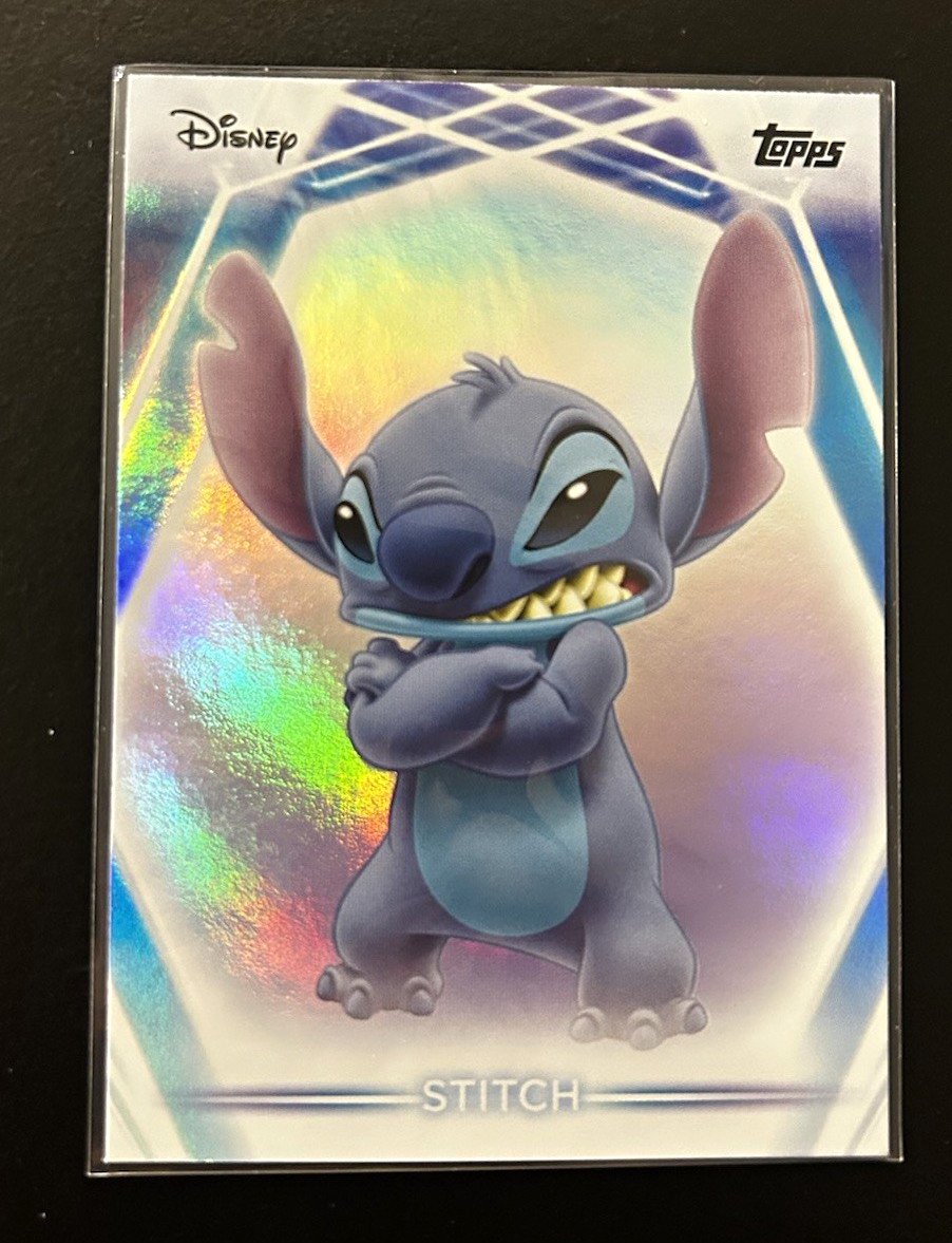 Topps 2026 Disney Chrome Disney Stitch Parallel/Variety Non-Sport Card #14