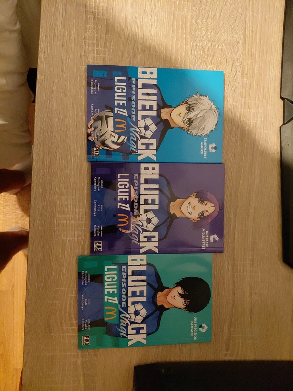 Mini mangas McDonald's X Blue Lock