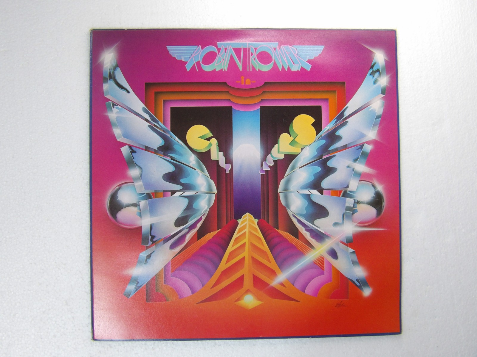 Robin Trower:  In City Dreams  1977  A3/B4    LP