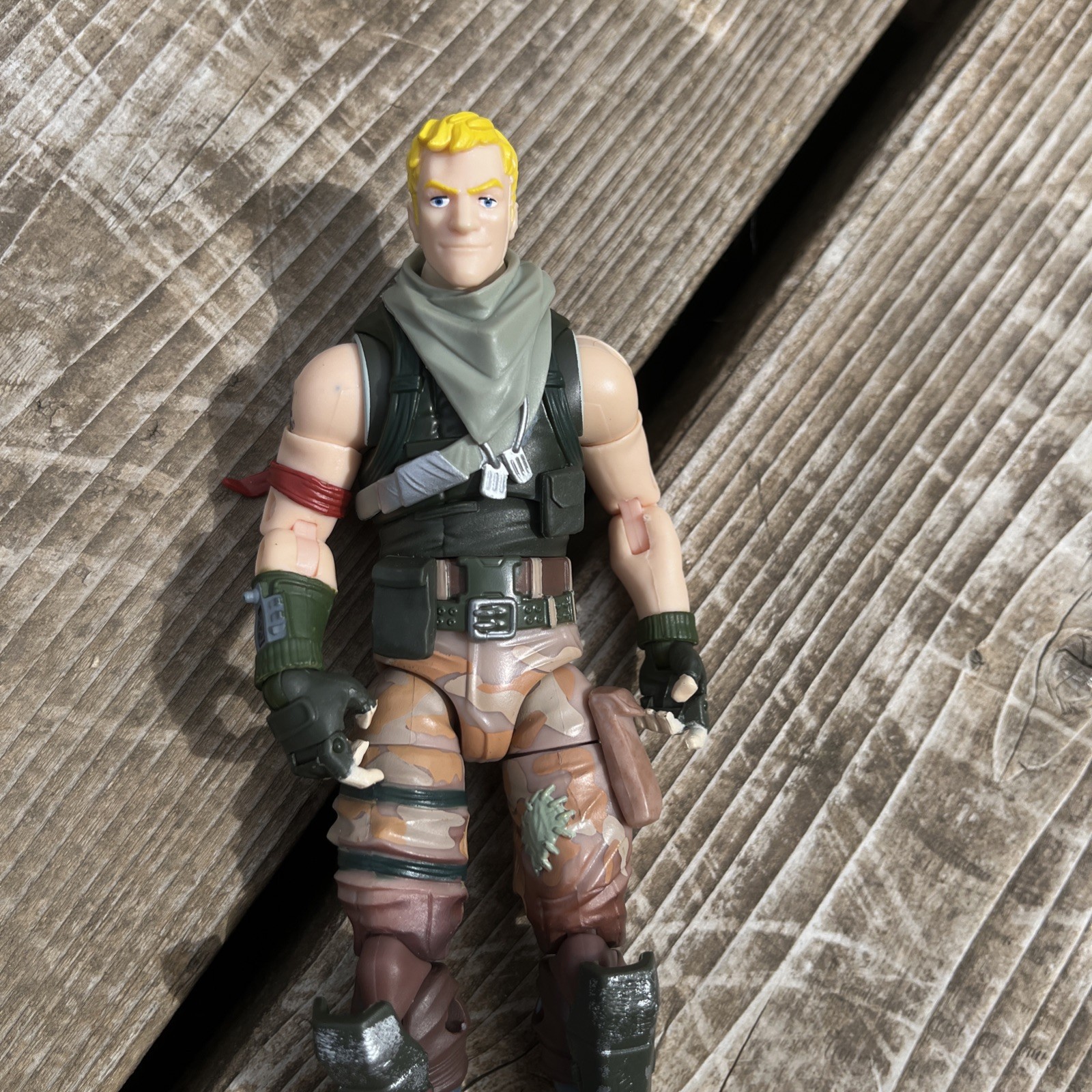 Fortnite Jonesy Legendary Series Figure GI Joe 6" Classificato Buzzer Dreadnoks