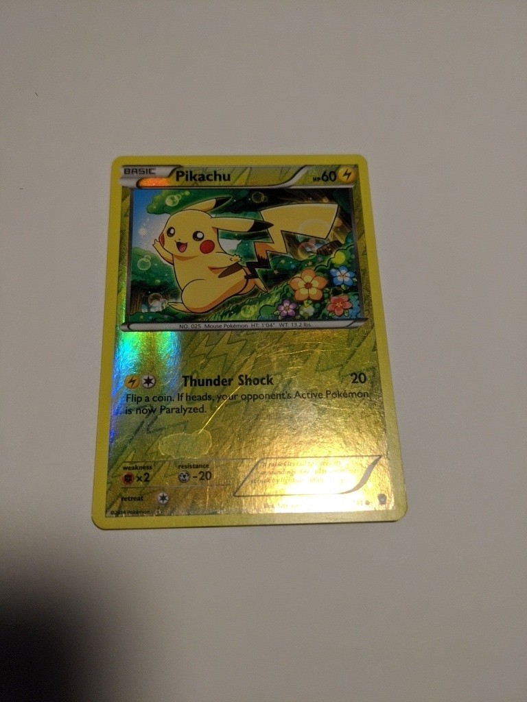 Pikachu 27/111 XY Reverse Holo Inglese 2014 Pugni Furiosi *Graffi*