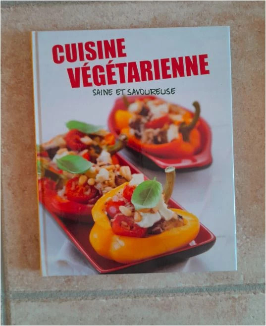 Livre - Cuisine végétarienne saine et savoureuse - de naumann et gobel (Auteur)