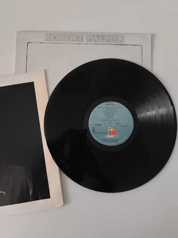 Vinile robert palmer secrets lp island records millenovecentosettantanove