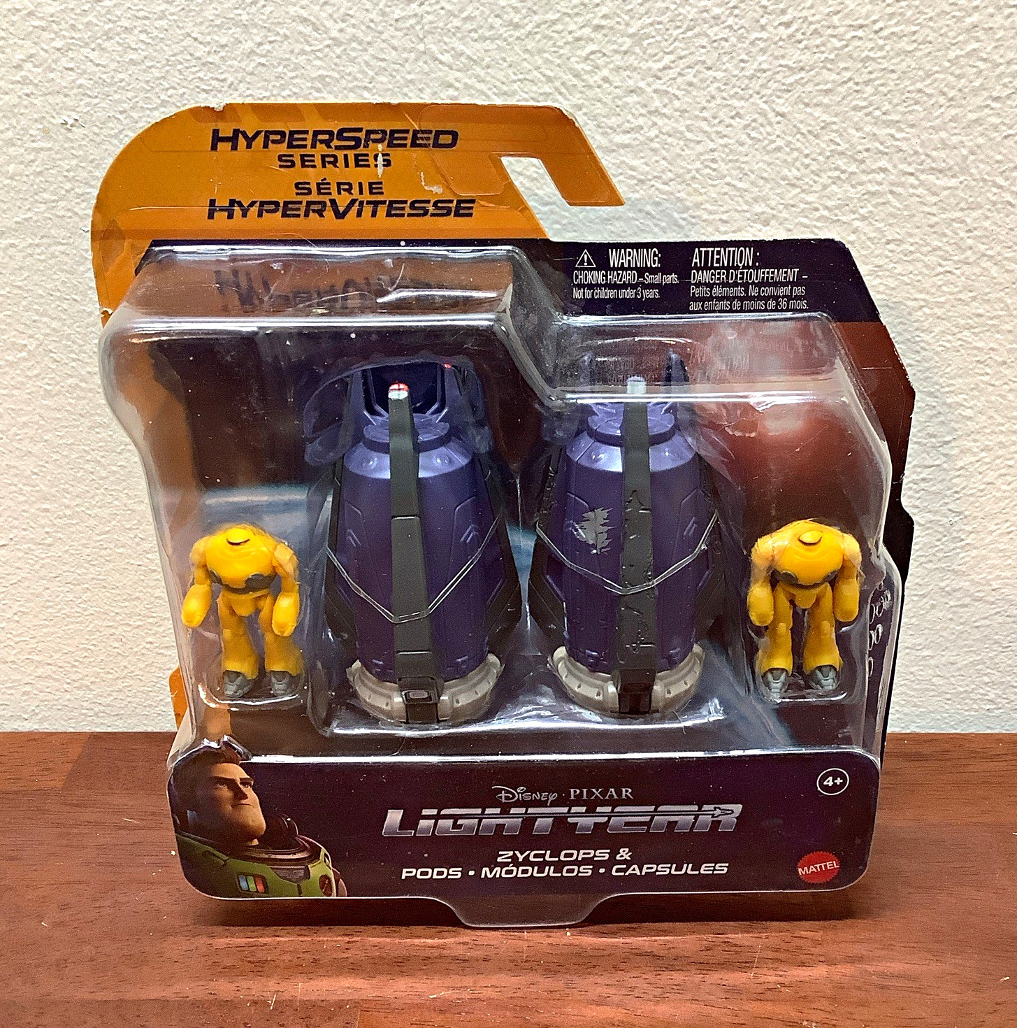 Mattel Pixar Lightyear Hyperspeed Zyclops Playset 2 Figures 2 Capsules 4+