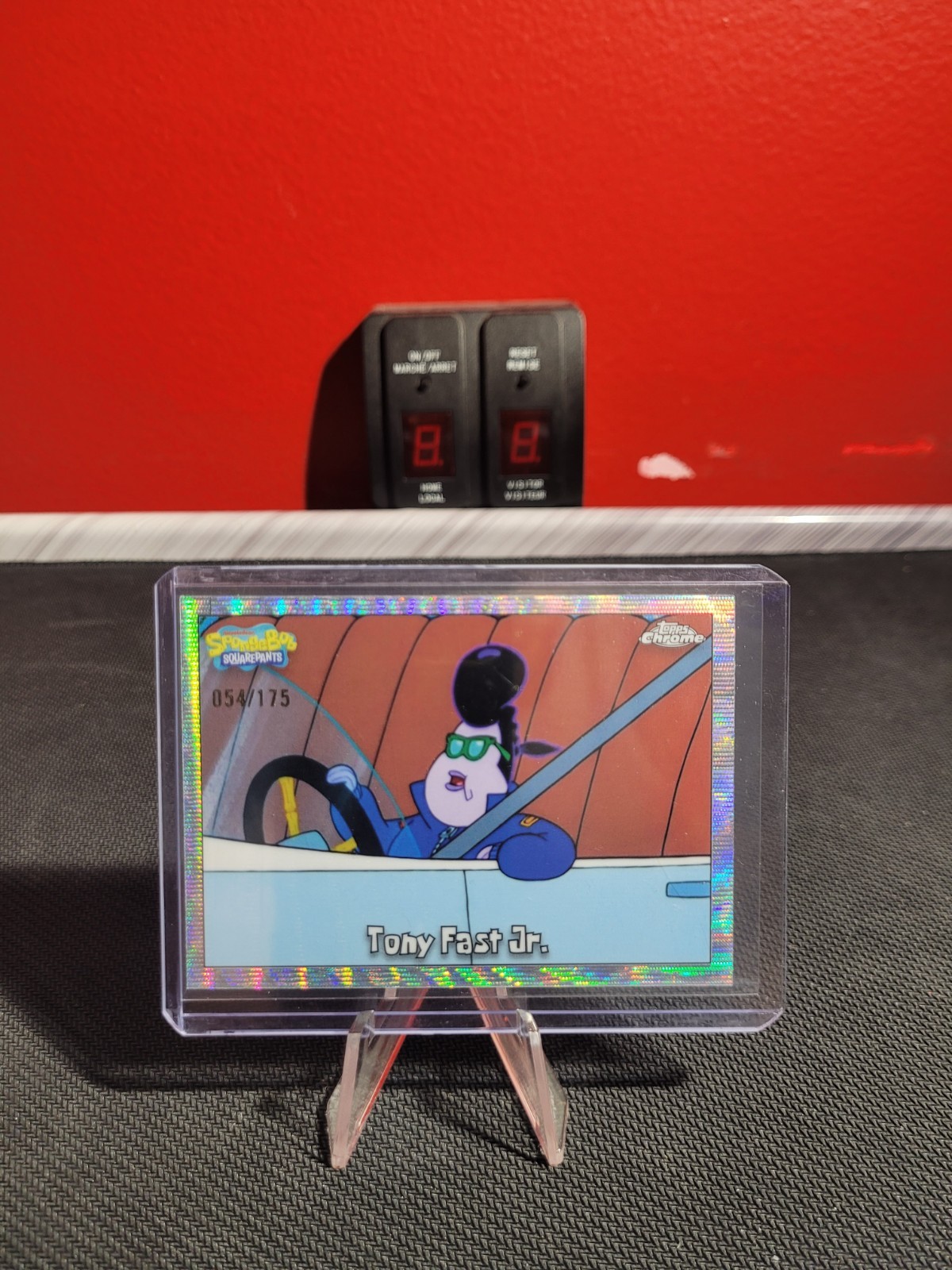2025 Topps Chrome SpongeBob Squarepants Tony Fast Jr. #153 wave Refractor 25/175
