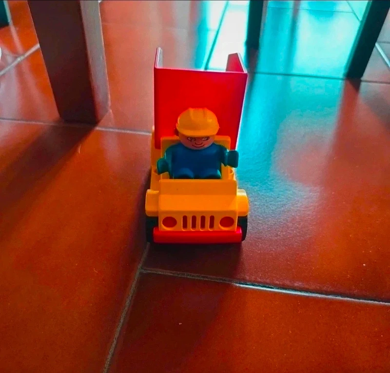 LEGO Duplo Vintage Camion Ribaltabile con Personaggio Operaio (Anni '80/'90)