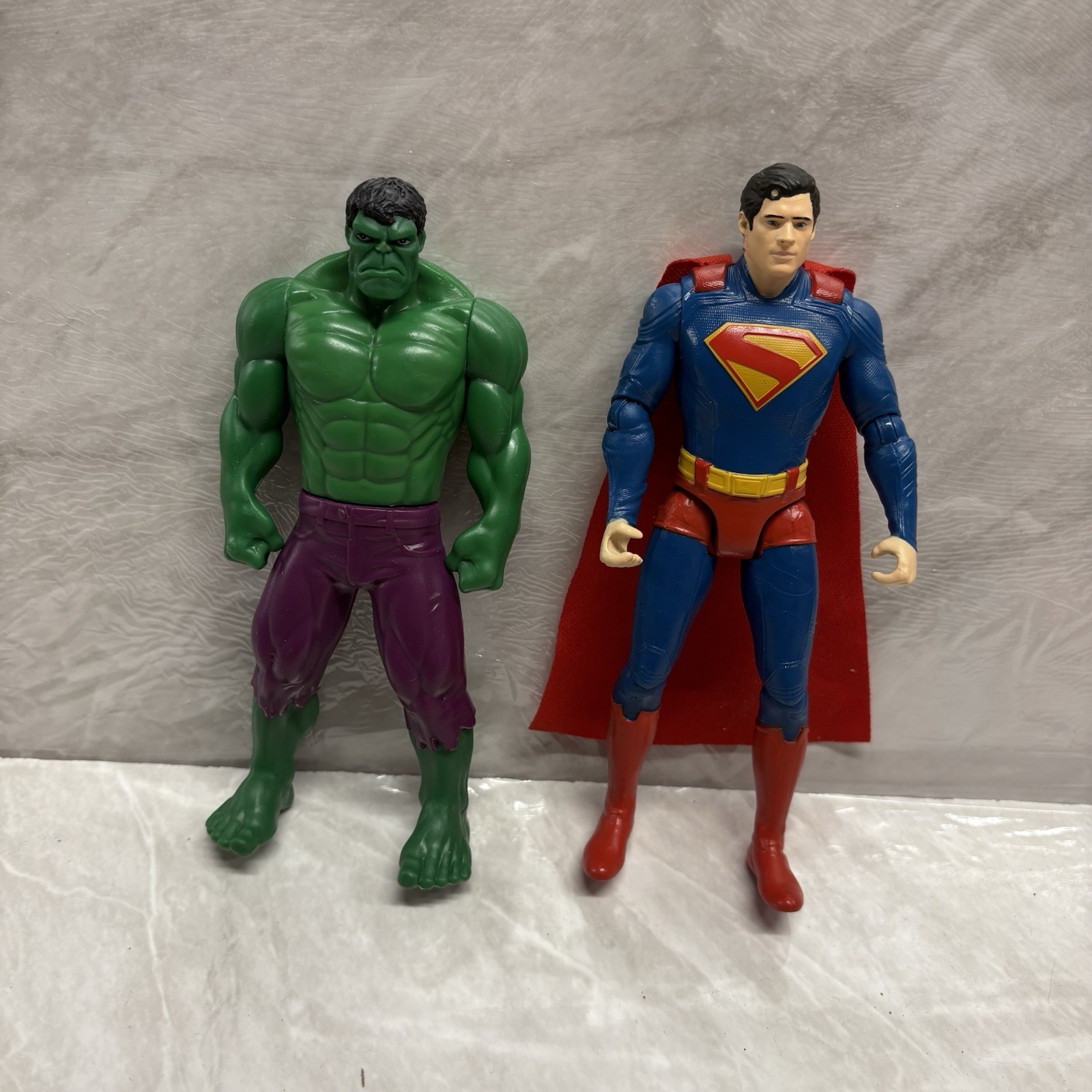Marvel Dc Hulk & Superman Action Figures