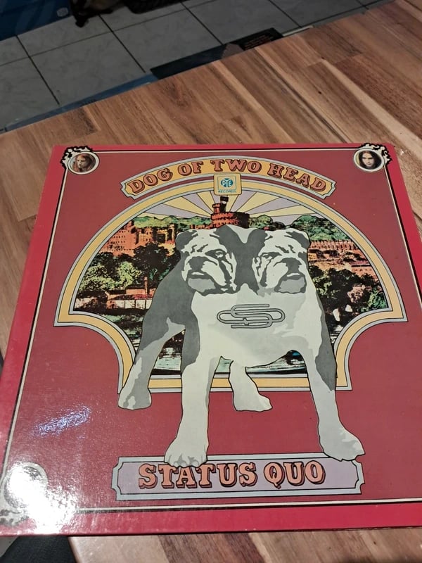 Lp 33t Status quo dog of two heads
