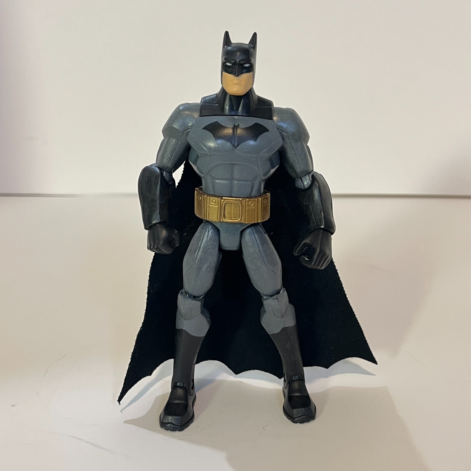 2014 Total Heroes BATMAN Action Figure DC Comics Mattel Toy Cape