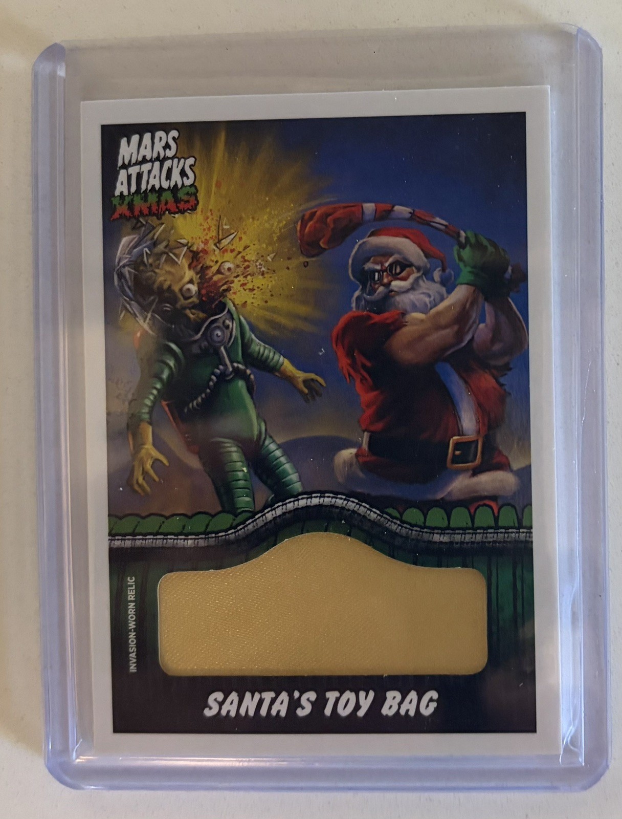 2026 TOPPS MARS ATTACKS XMAS EDITION Santa’s Toy Bag Invasion Worn Relics