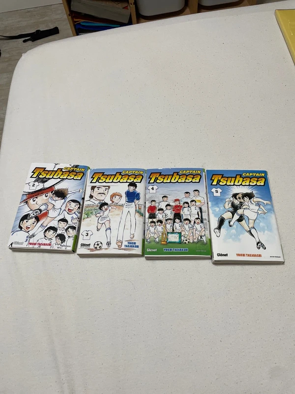 Lot 4 mangas Captain Tsubasa 2 3 4 5 Glenat