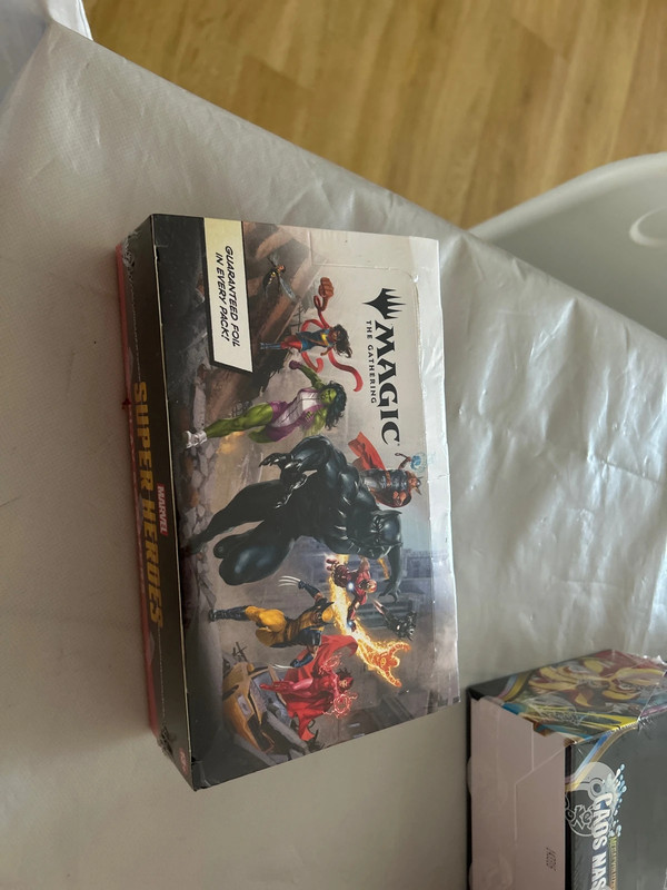 Magic the gathering booster box Marvel super heroes inglese eng