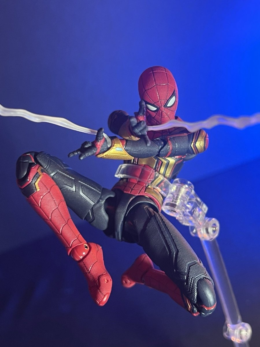 Modellino tuta integrata S.H.Figuarts Spider-Man No Way Home