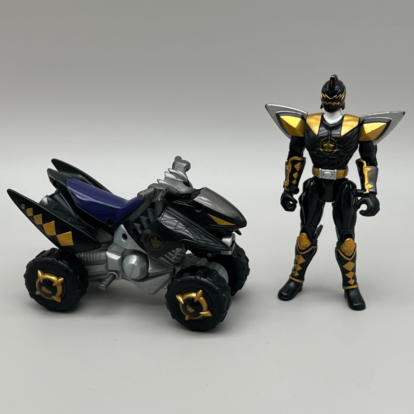 Bandai Power Rangers Dino Thunder Black Ranger & Black Raptor Cycle Figure 6" #G