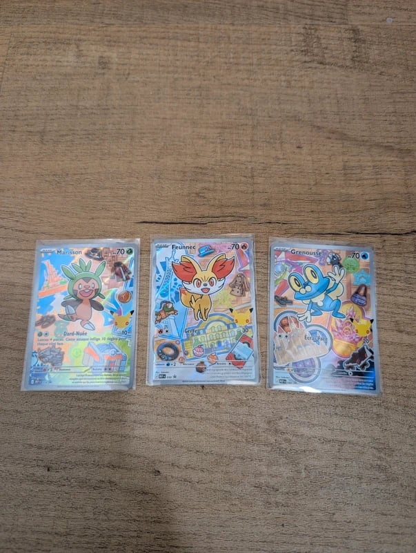 Lot de 3 cartes Pokémon Marisson 058 + Feunnec 059 + Grenousse 060