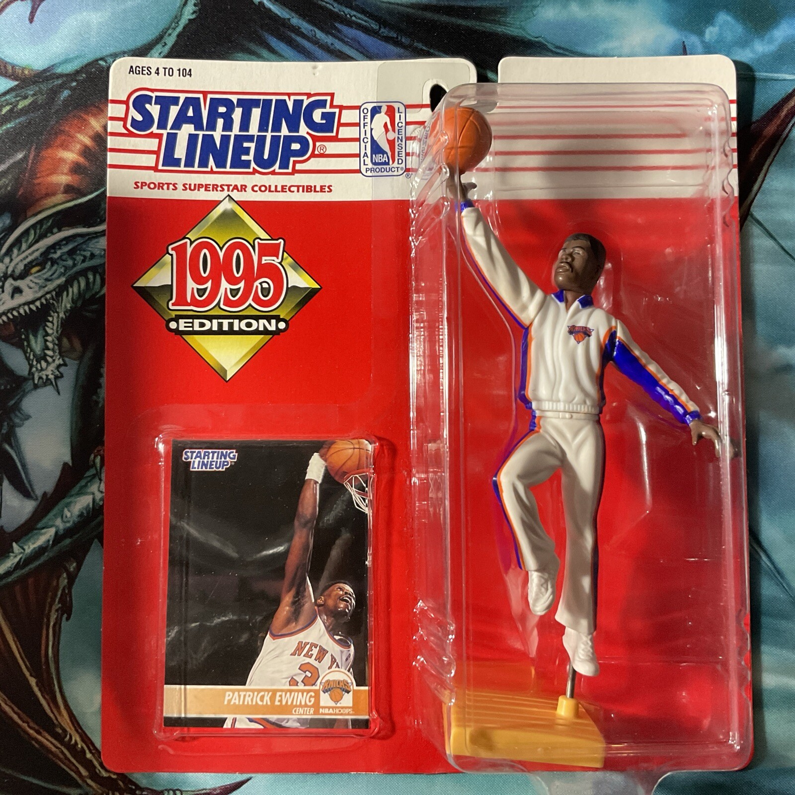 Figurina uniforme riscaldamento Patrick Ewing Starting Lineup 1995