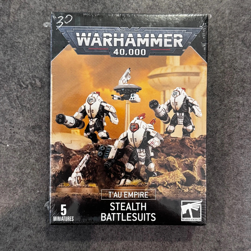 T’au Empire Stealth Battlesuits Warhammer 40 000k