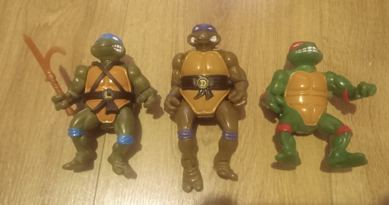 3 Vintage Teenage Mutant Ninja Turtles Action Figures, Leonardo, Raphael