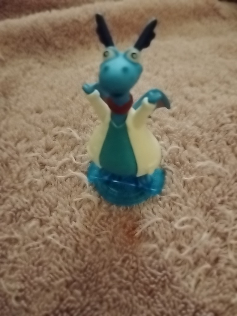 Disney Action Figure Doc McStuffins PVC
