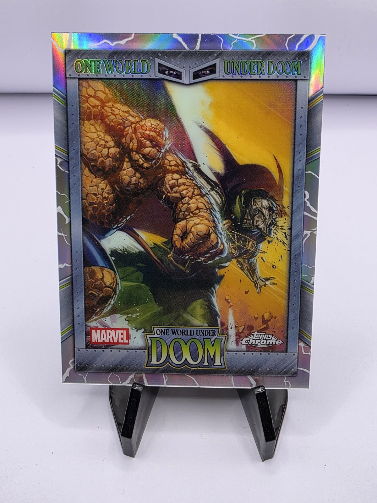 2026 Topps Chrome Marvel Comics One World Under Doom rifrattore # OW-20