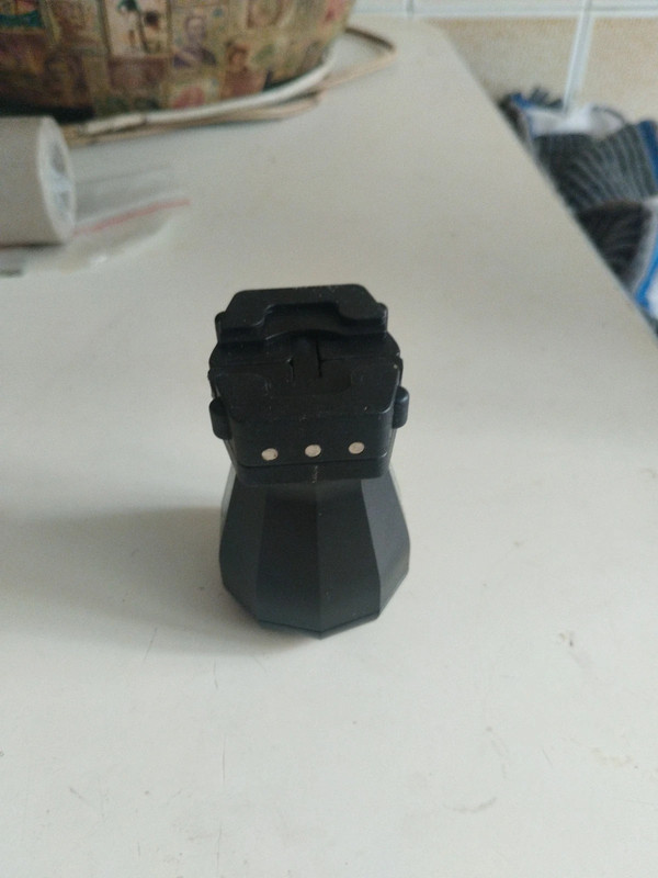 Sujetador de peanas para ministuras de Warhammer 40.000
