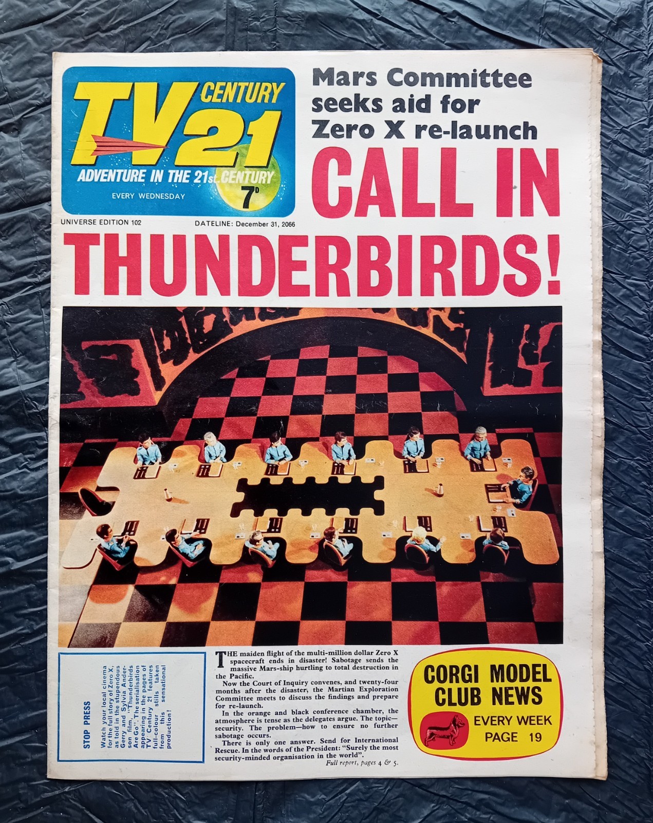 TV Century 21 comic #102 (31/12/1966). Flat/clean/complete. VG/FN
