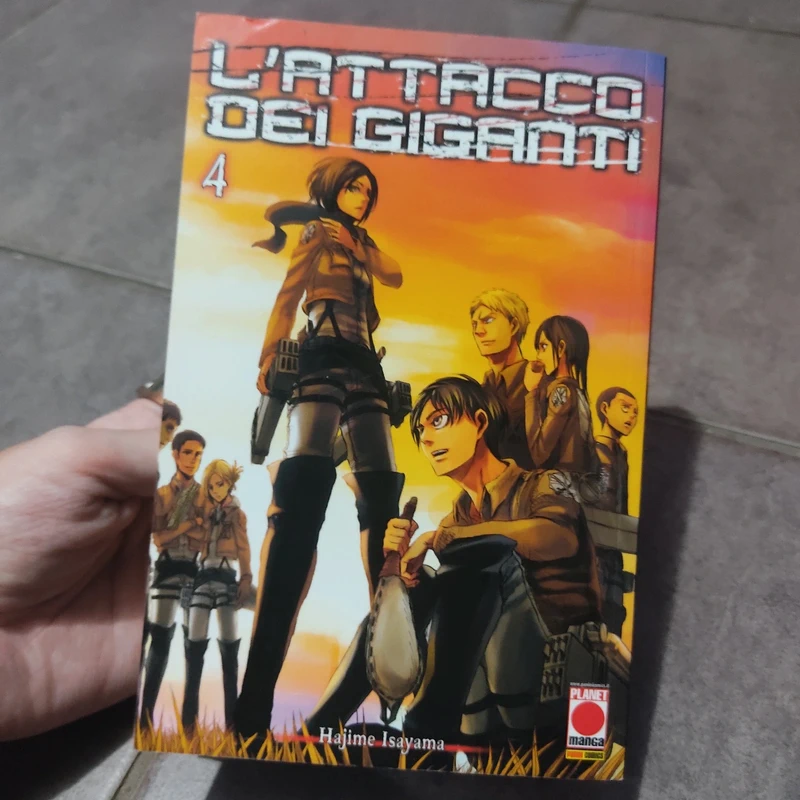 L'attacco dei giganti volume 4