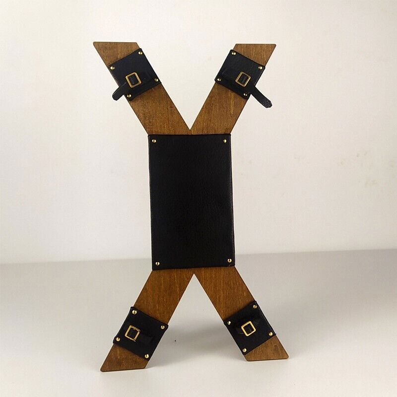 1/6 Legno X Tipo Telaio Rilegato Scena Puntelli Accessori Modello per Action Figure 12''