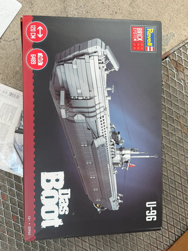 Revell Brick System „Das Boot“ U-96 – 6489 Teile – 120 cm – geöffnet