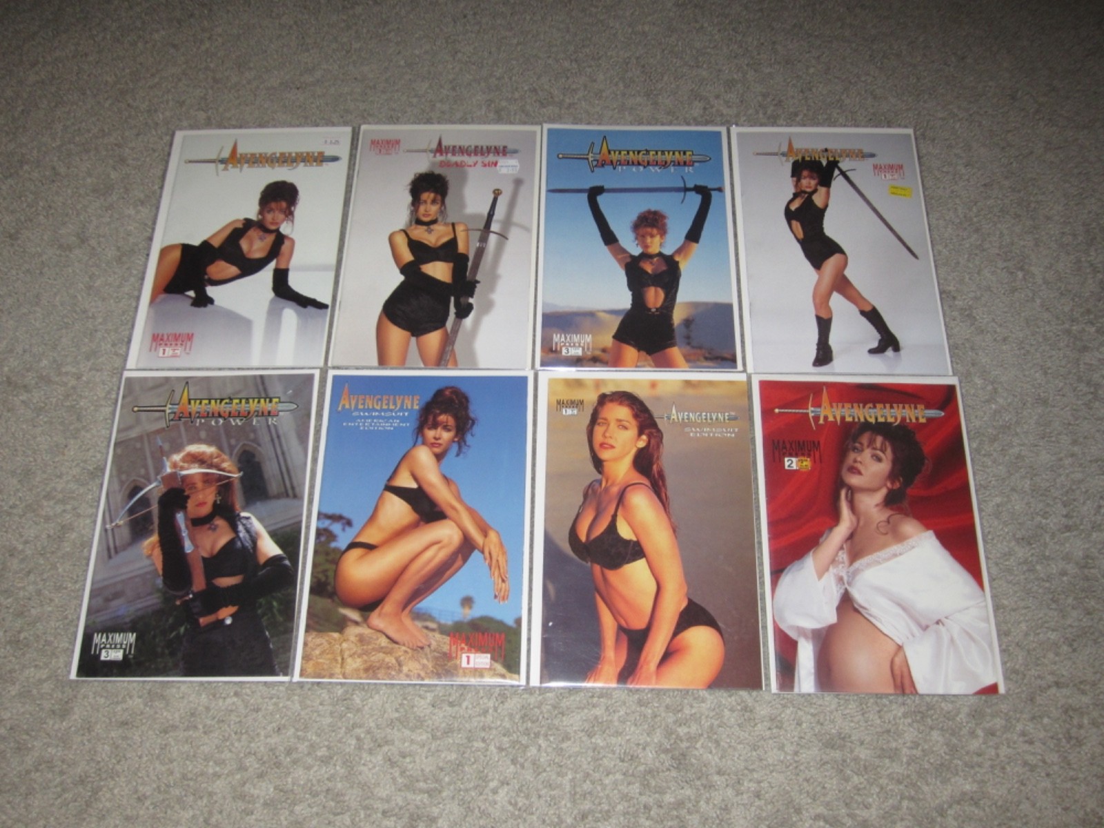 INCREDIBILE LOTTO DI 8 FUMETTI AVENGELYNE CON COPERTINE FOTOGRAFICHE CATHY CHRISTIAN OTTIME CONDIZIONI!
