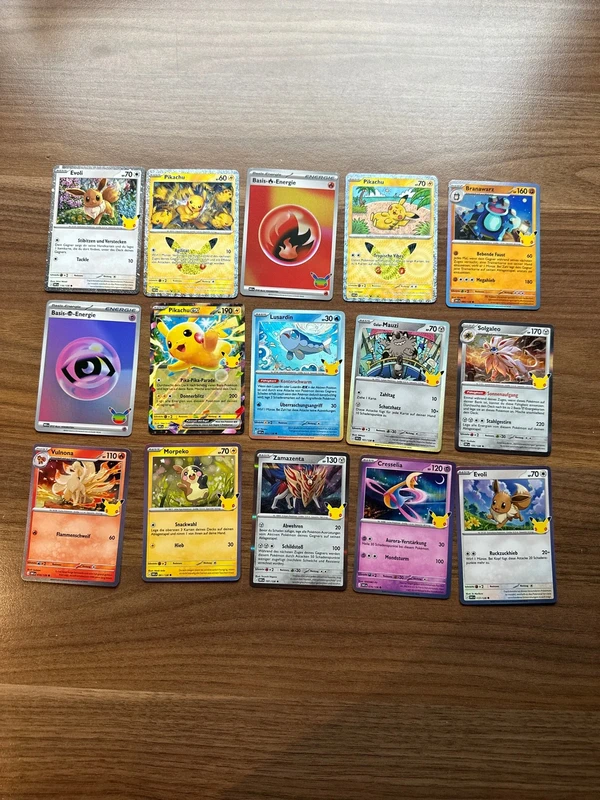Pokémon Karten 30 Jahre celebration maizi pikachu evoli