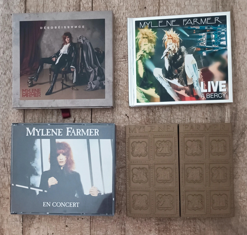 CD : Mylène Farmer : Lot de 4 CD, très bon état.