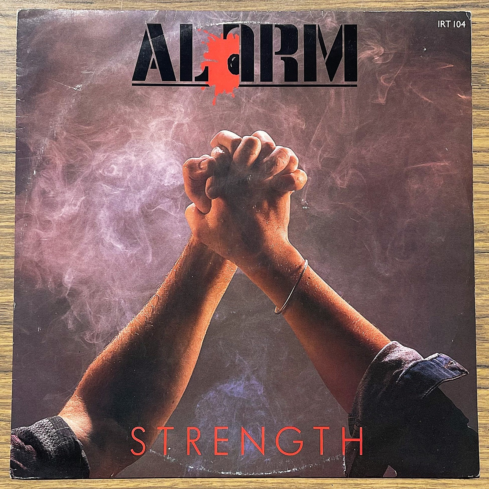 ALARM 1st Press 12" Vinyl EP STRENGTH New Wave Pop Rock UK 3 Tracks U2 Rare EX