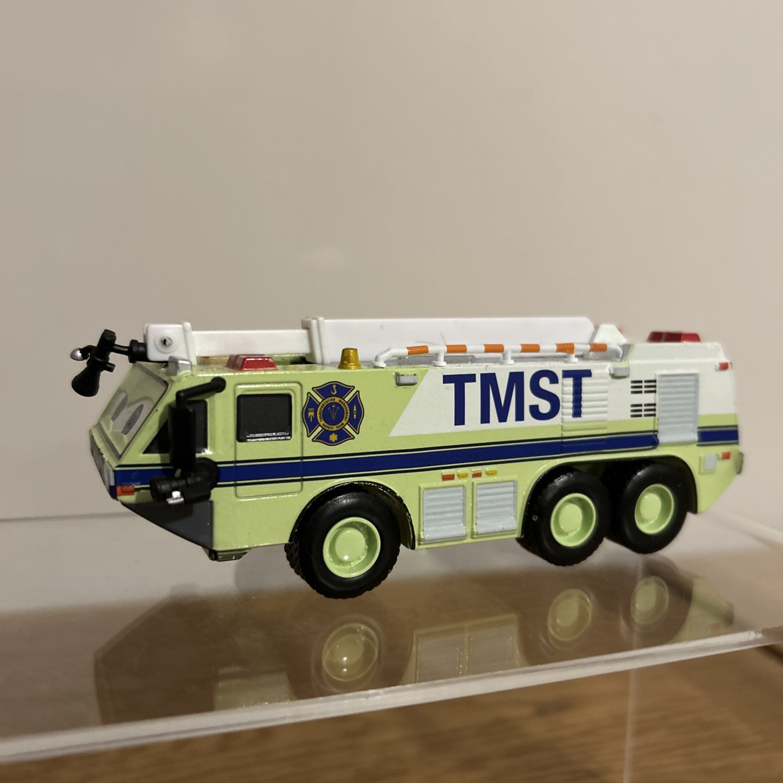 Disney Pixar Planes Fire And Rescue Ryker TMST Truck Diecast Model