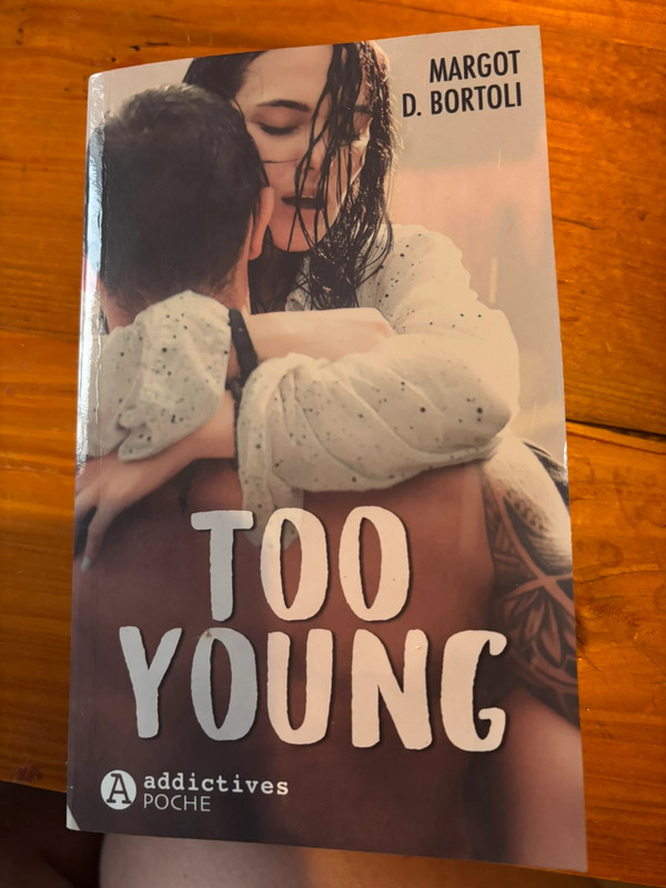 Livre « Too Young »