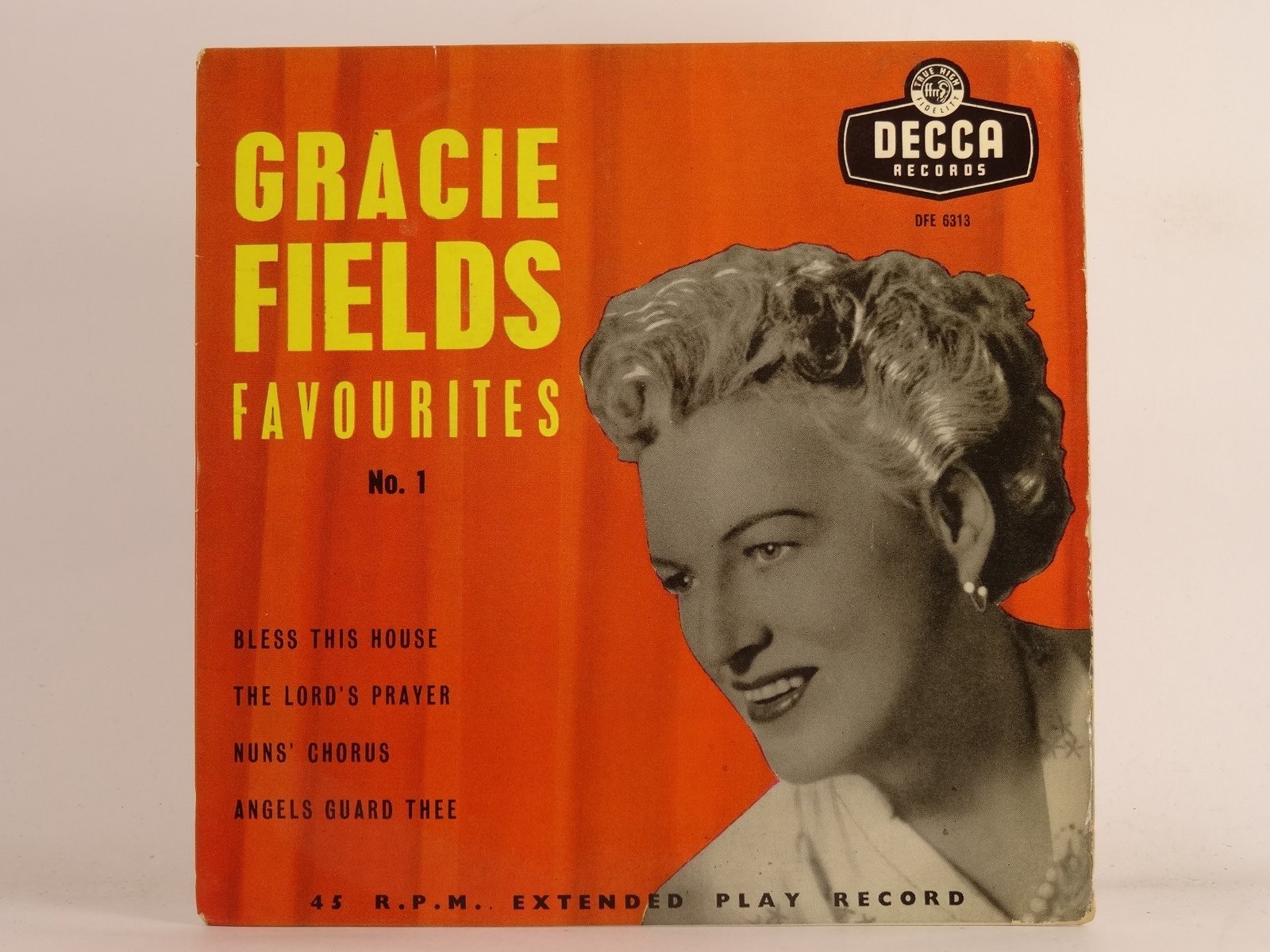 GRACIE FIELDS FAVOURITES (93) 4 Track 7" Single including Picture Sleeve DECCA