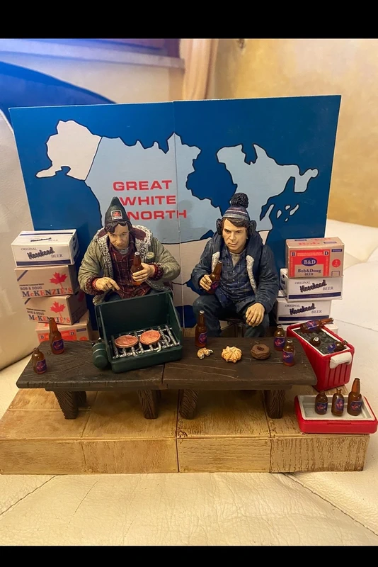 Bob & Doug McKenzie "Great White North"  McFarlane 2000 diorama