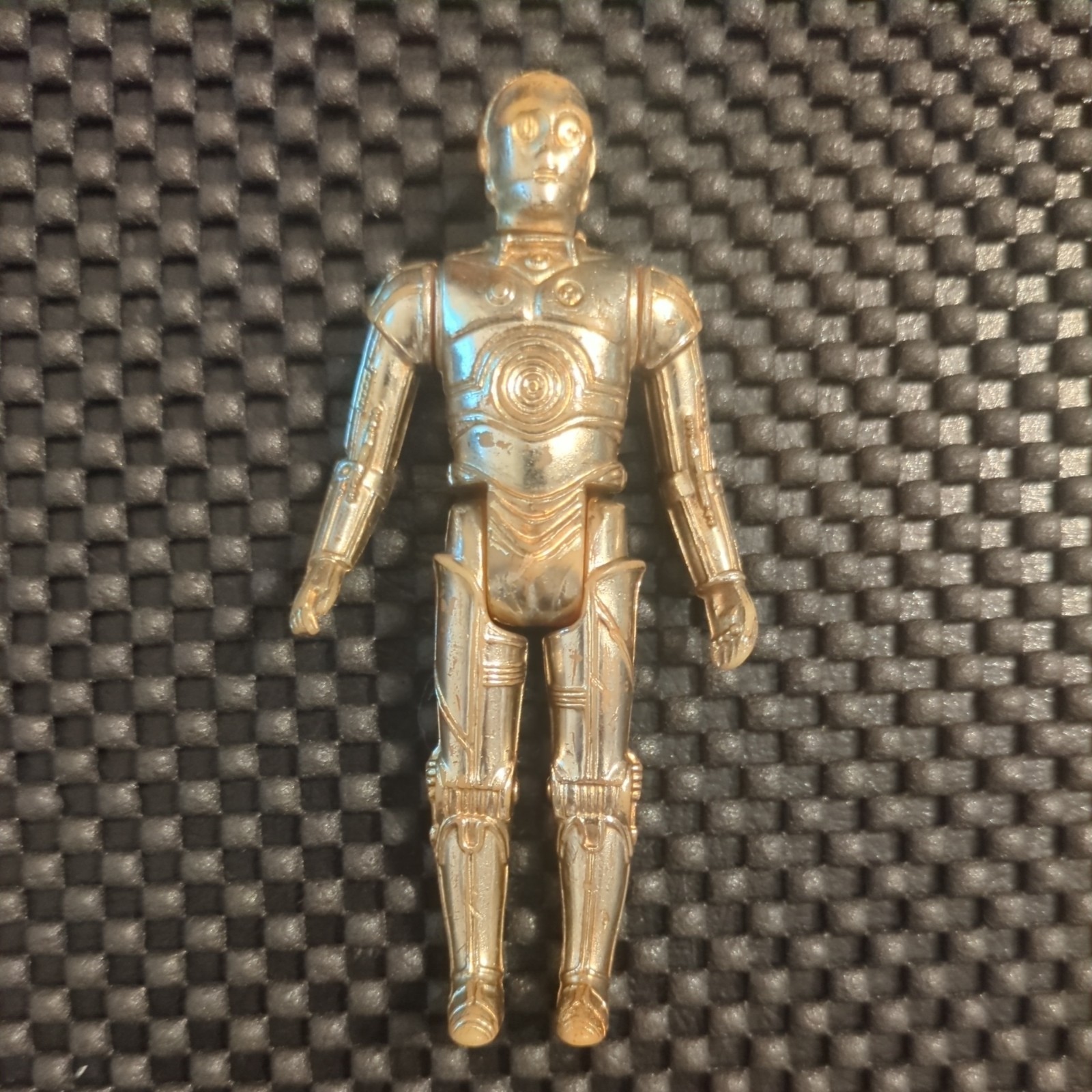 Vintage Kenner 1977 Star Wars C-3PO - 3.75" Action Figure Hong Kong