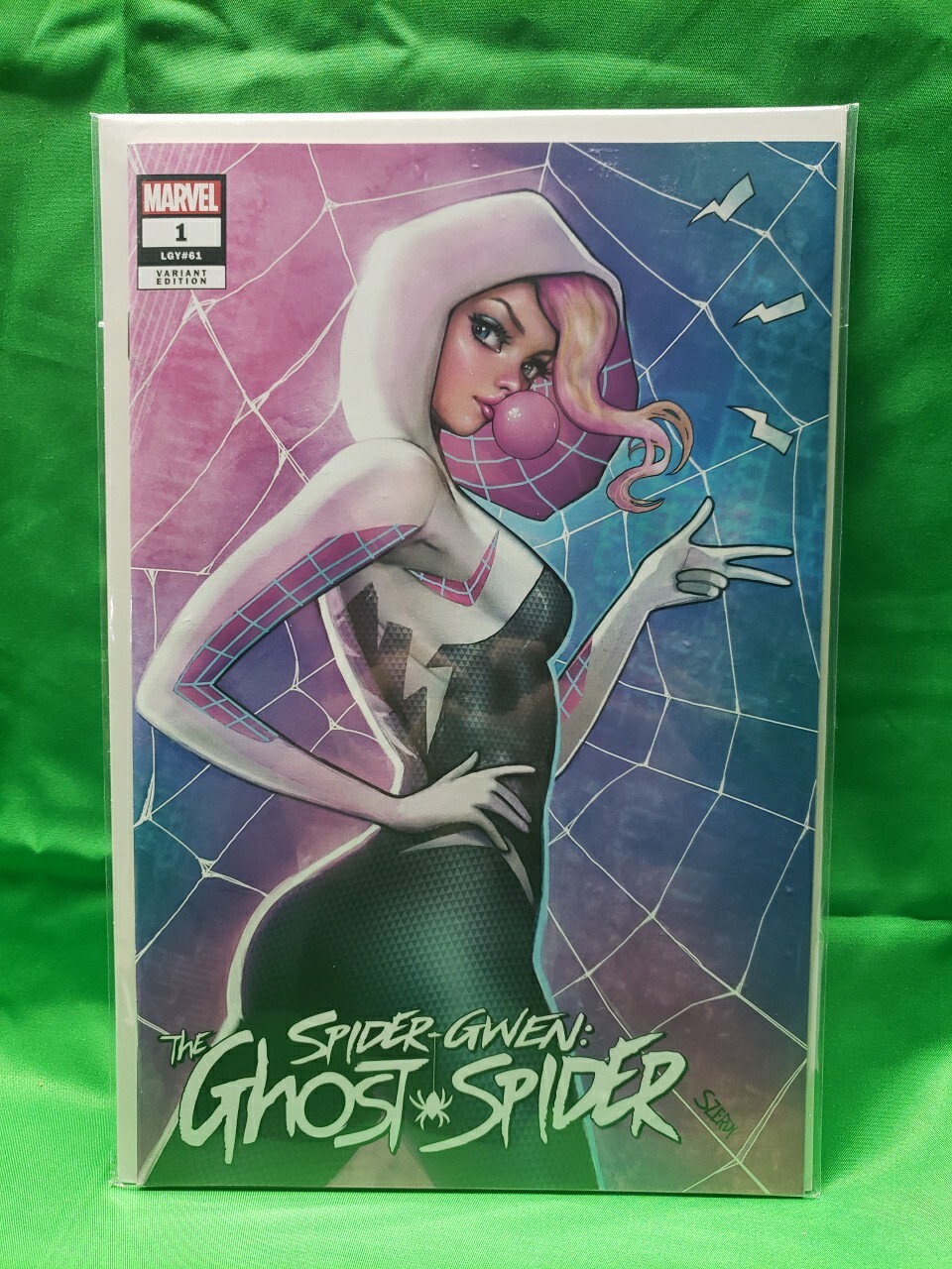 Spider-Gwen: The Ghost Spider #1 Marvel Comics variante Nathan Szerdy copertina commerciale