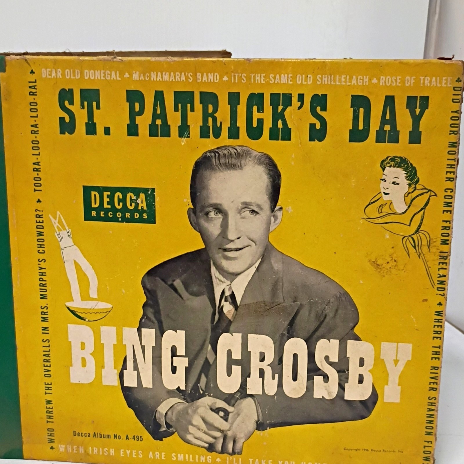 Decca Records Bing Crosby St. Patrick's Day Black Record Vocal A-495 John Scott