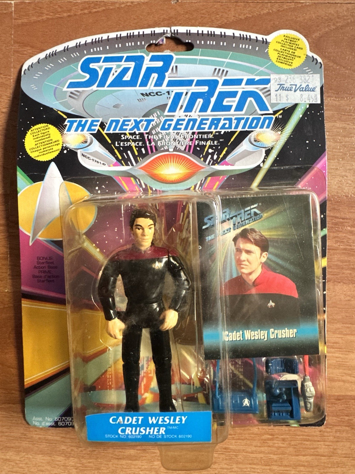 1993 Playmates Star Trek TNG Cadet Wesley Crusher Figure Carded #602190