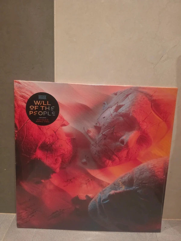 Vinyl record Collectors vinyl Muse/exclusive Red +Black marble vinyl