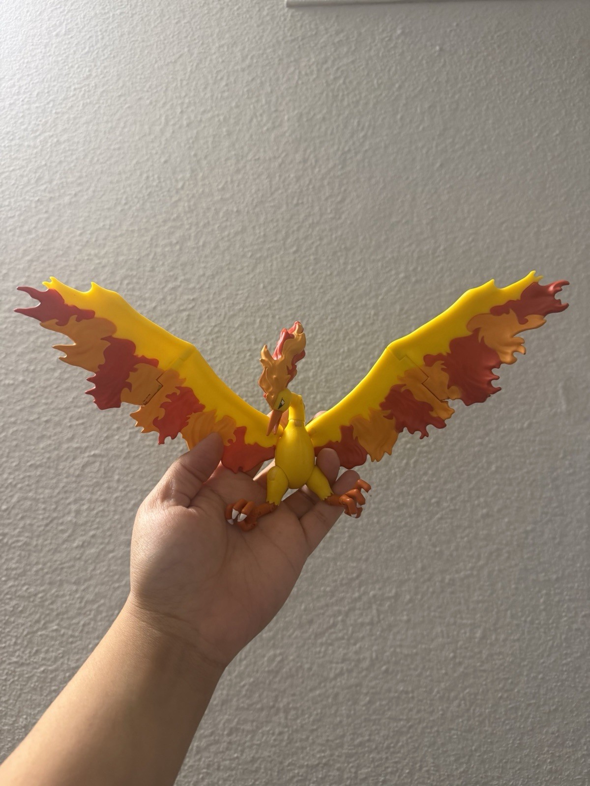 Pokémon Select MOLTRES Articulated Battle Figure 2022 Jazwares Loose No Stand