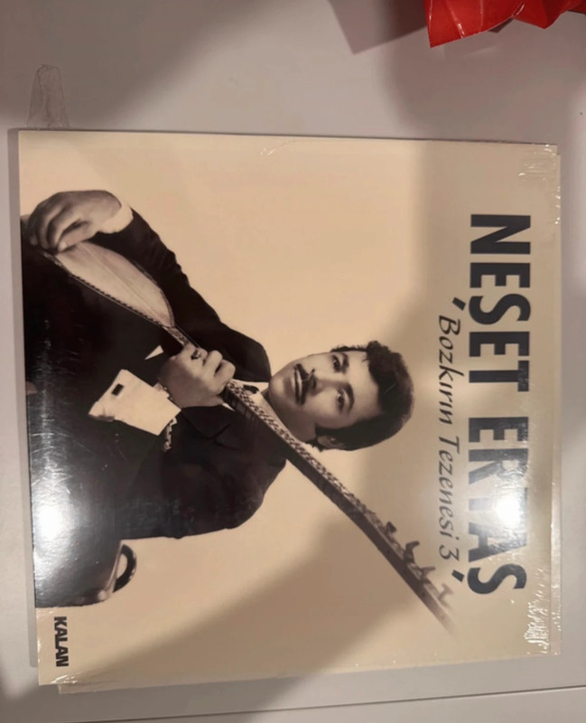 Neset Ertas,,Bozkirin Tezenesi 3“ Plak/Platte